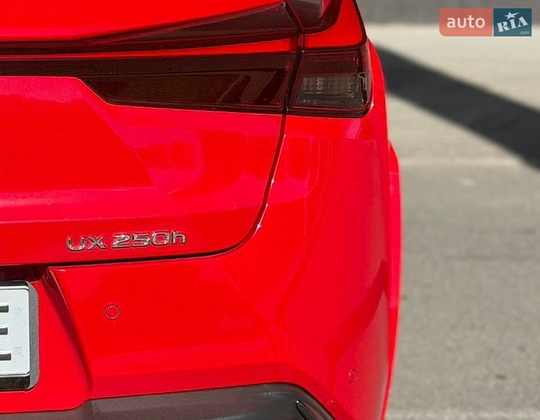 Внедорожник / Кроссовер Lexus UX 2022 в Киеве