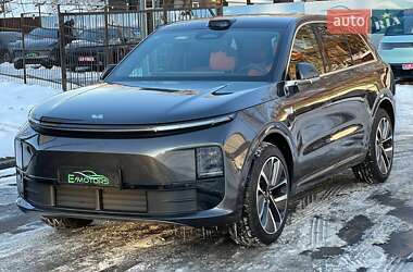 Позашляховик / Кросовер Li Auto L6 2024 в Києві