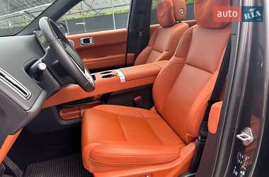 Внедорожник / Кроссовер Li Auto L6 2024 в 