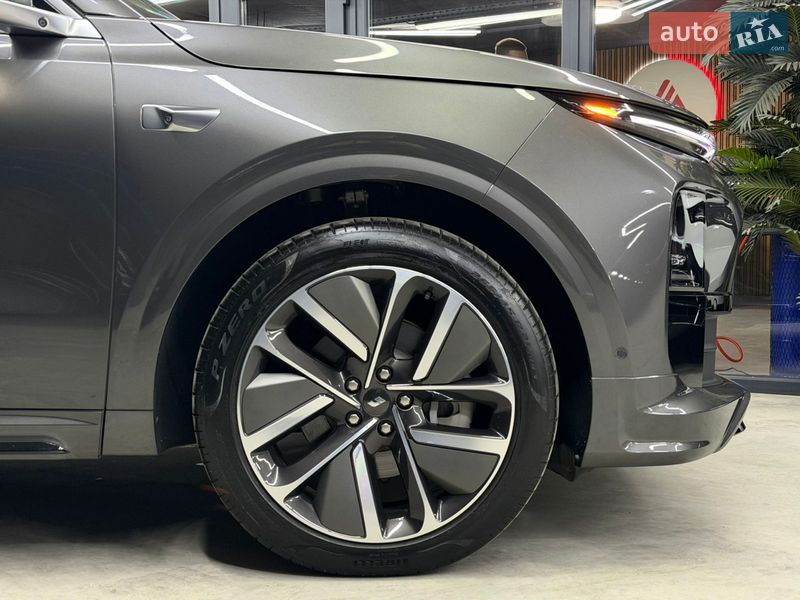 Позашляховик / Кросовер Li Auto L6 2024 в Одесі