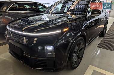 Позашляховик / Кросовер Li Auto L7 2024 в Києві