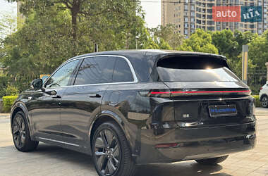 Внедорожник / Кроссовер Li Auto L7 2024 в 