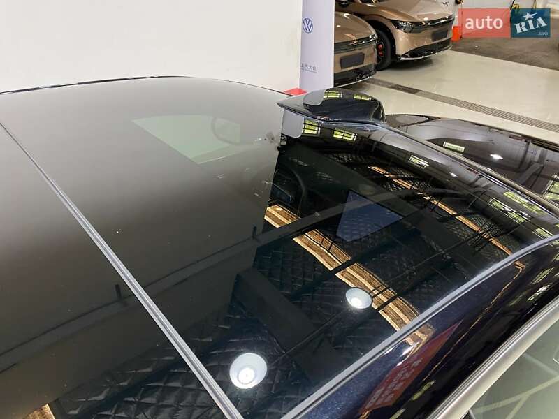 Позашляховик / Кросовер Li Auto L7 2024 в Києві