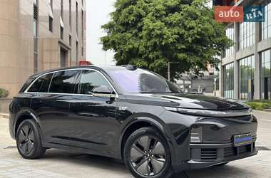 Внедорожник / Кроссовер Li Auto L7 2024 в 