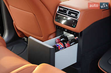 Внедорожник / Кроссовер Li Auto L7 2024 в 