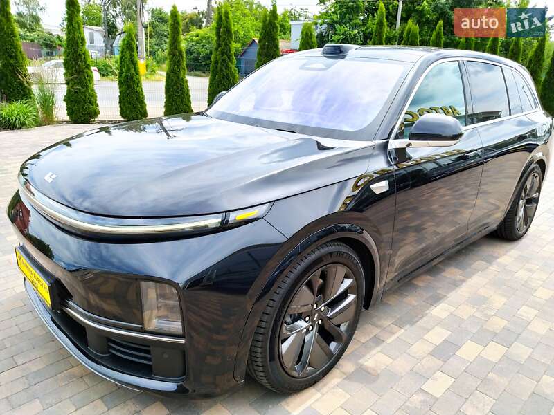 Позашляховик / Кросовер Li Auto L7 2024 в Києві
