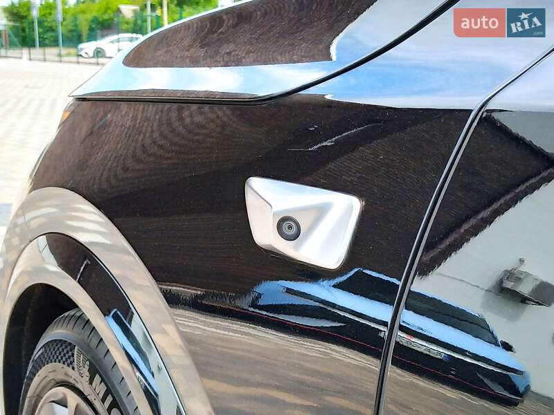Внедорожник / Кроссовер Li Auto L7 2024 в Киеве