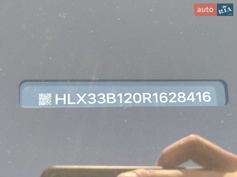 Внедорожник / Кроссовер Li Auto L7 2024 в Киеве