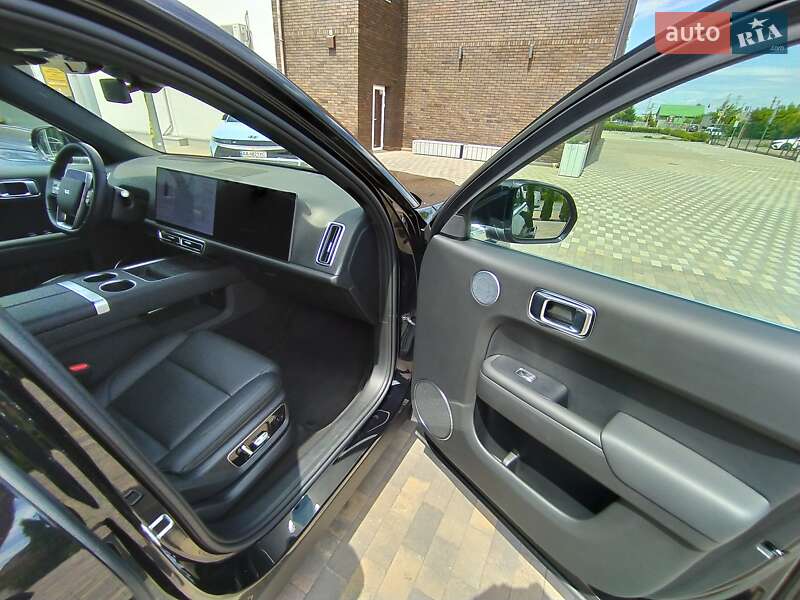 Позашляховик / Кросовер Li Auto L7 2024 в Києві
