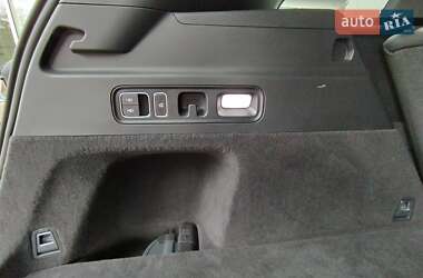Внедорожник / Кроссовер Li Auto L7 2024 в 
