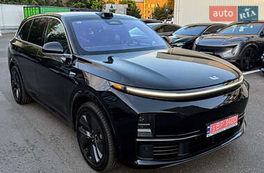 Внедорожник / Кроссовер Li Auto L7 2024 в 