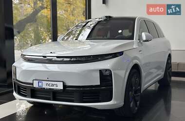 Внедорожник / Кроссовер Li Auto L7 2024 в Одессе