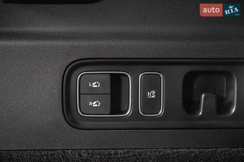 Универсал Li Auto L7 2024 в Одессе фото 75 Универсал Li Auto L7 2024 в Одессе