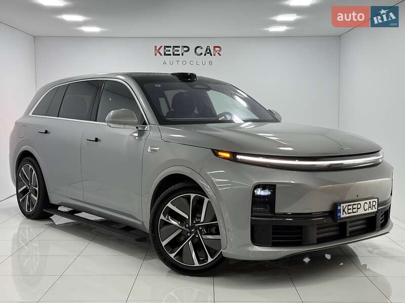 Внедорожник / Кроссовер Li Auto L7 2025 в Одессе