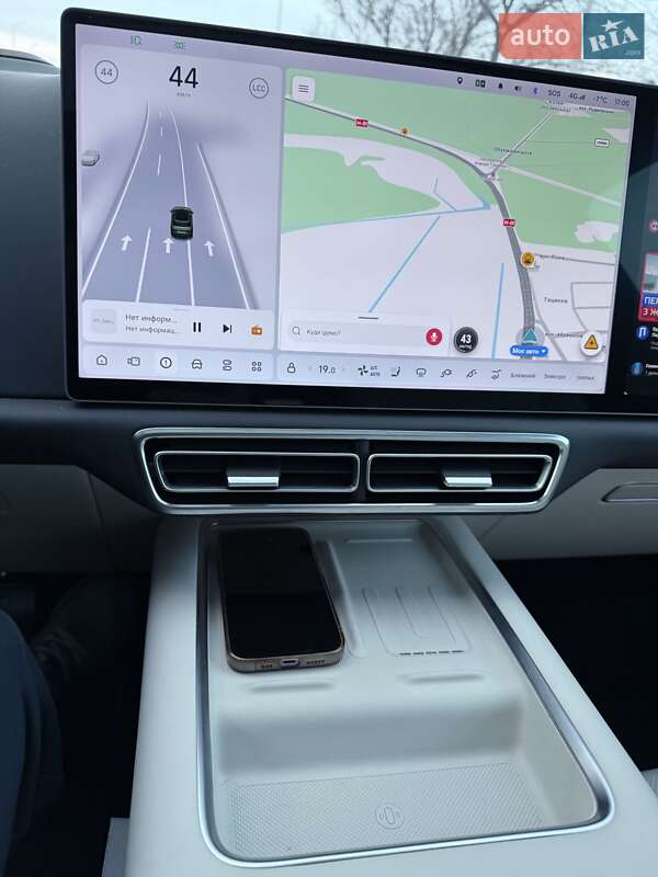 Внедорожник / Кроссовер Li Auto L7 2024 в Обухове фото 29 Внедорожник / Кроссовер Li Auto L7 2024 в Обухове