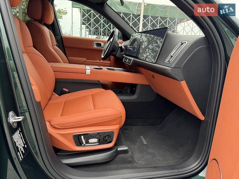 Внедорожник / Кроссовер Li Auto L7 2025 в Киеве
