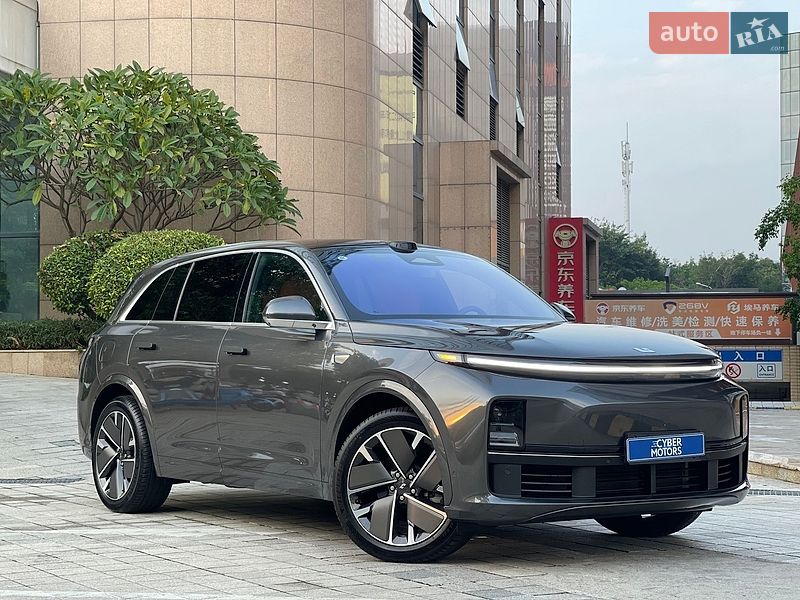 Внедорожник / Кроссовер Li Auto L7 2025 в Одессе
