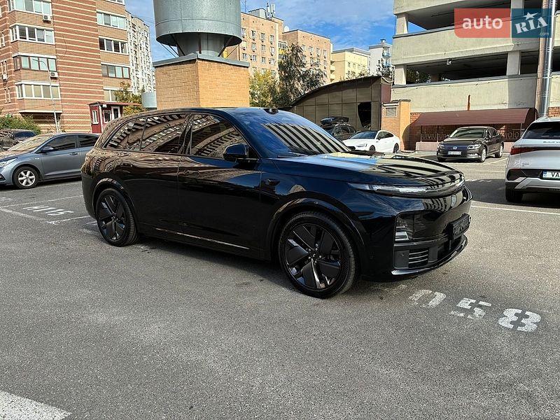 Позашляховик / Кросовер Li Auto L7 2025 в Києві