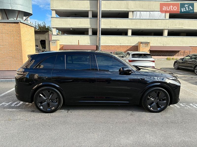 Позашляховик / Кросовер Li Auto L7 2025 в Києві