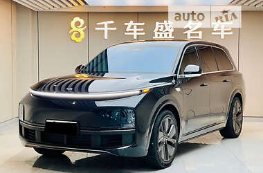 Седан Li Auto L9 2024 в 