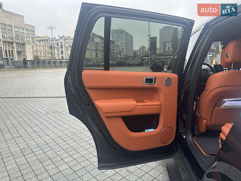 Внедорожник / Кроссовер Li Auto L9 2023 в Киеве