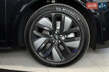 Внедорожник / Кроссовер Li Auto L9 2025 в 