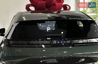 Внедорожник / Кроссовер Li Auto L9 2025 в 