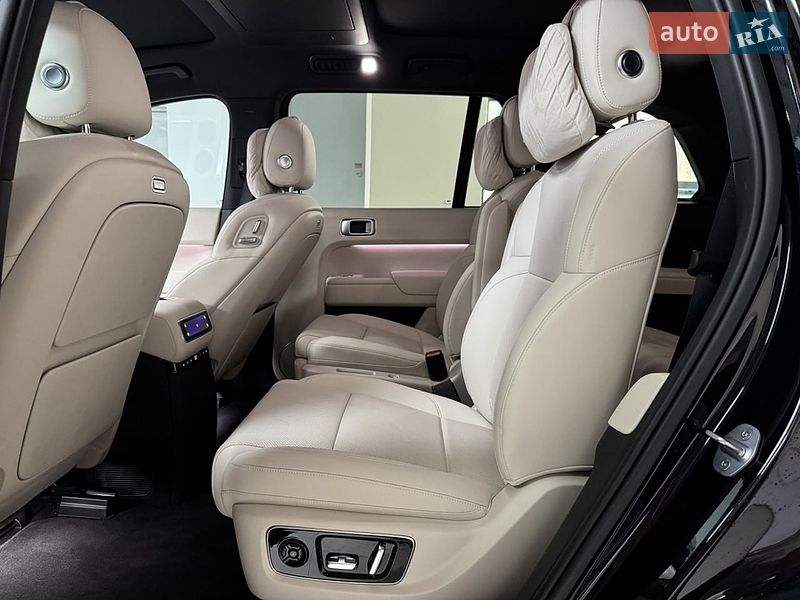 Внедорожник / Кроссовер Li Auto L9 2025 в Киеве