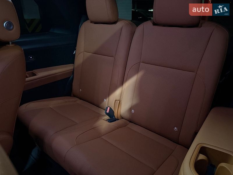 Внедорожник / Кроссовер Li Auto L9 2025 в Киеве фото 78 Внедорожник / Кроссовер Li Auto L9 2025 в Киеве