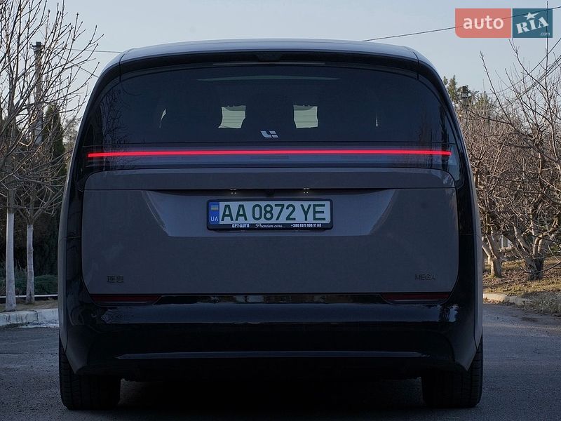 Минивэн Li Auto MEGA 2025 в Киеве