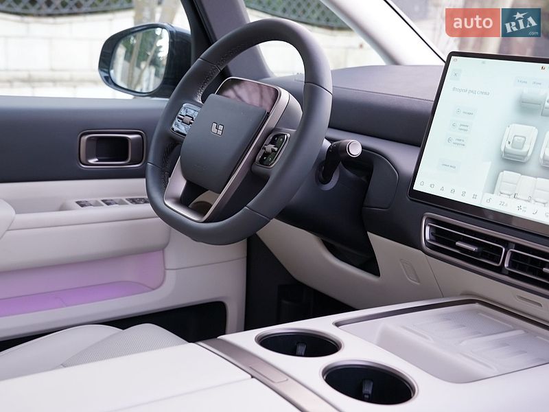 Минивэн Li Auto MEGA 2025 в Киеве