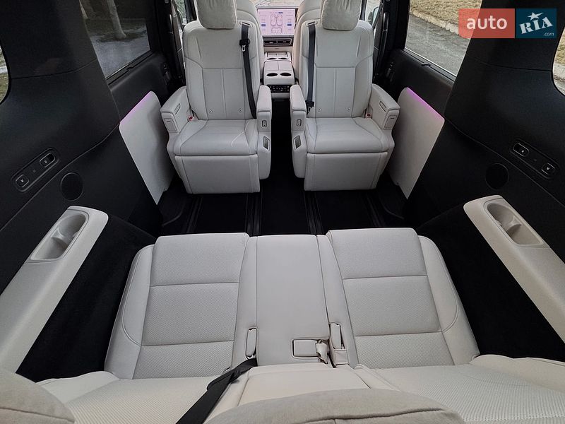 Минивэн Li Auto MEGA 2025 в Киеве