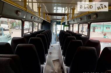 Туристичний / Міжміський автобус ЛіАЗ 5256 2005 в Києві