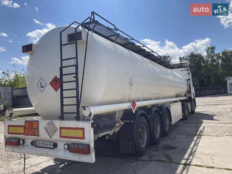 Цистерна полуприцеп Lidner-Fiscer TSA 1997 в Ровно фото 2 Цистерна полуприцеп Lidner-Fiscer TSA 1997 в Ровно