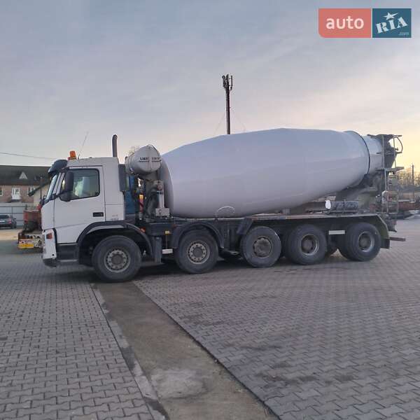 Бетономешалка (Миксер) Liebherr 12K 2024 в Ивано-Франковске