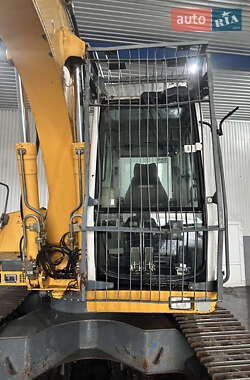 Гусеничный экскаватор Liebherr 900 Litronic 2005 в 