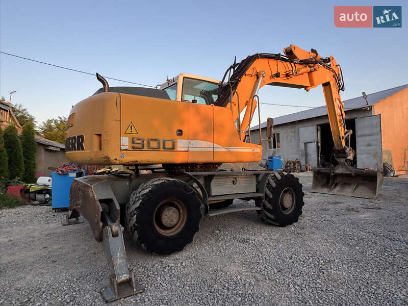 Колесный экскаватор Liebherr 900 Litronic 2010 в Недобоевцах
