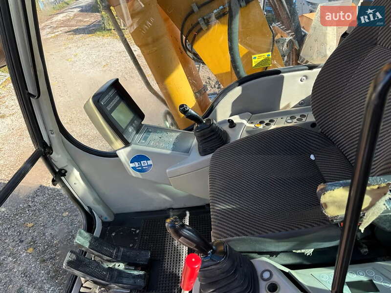 Гусеничний екскаватор Liebherr 900 Litronic 2008 в Чернівцях