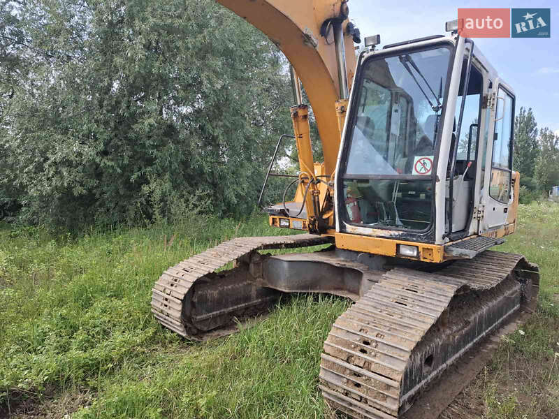 Гусеничний екскаватор Liebherr 904 1999 в Жидачові