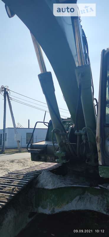 Гусеничный экскаватор Liebherr 922 1997 в Вышгороде