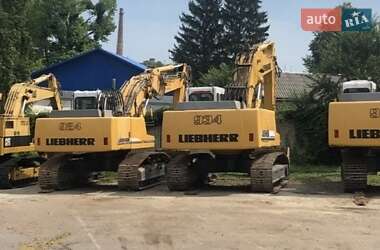 Гусеничный экскаватор Liebherr 944 2004 в Ровно