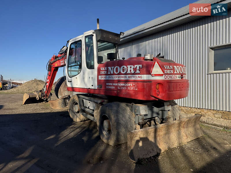 Колесный экскаватор Liebherr A316 2010 в Черновцах