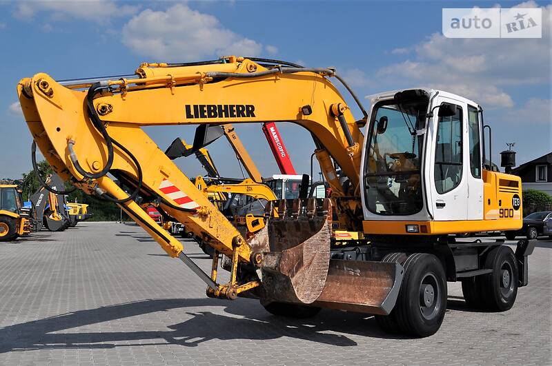 Колесный экскаватор Liebherr A 2007 в Ровно