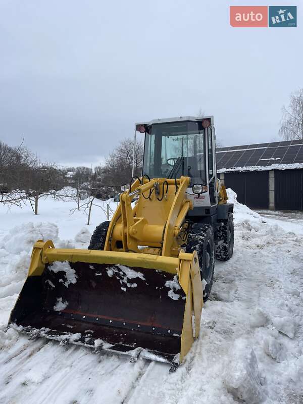 Фронтальный погрузчик Liebherr L 506 1998 в Тернополе