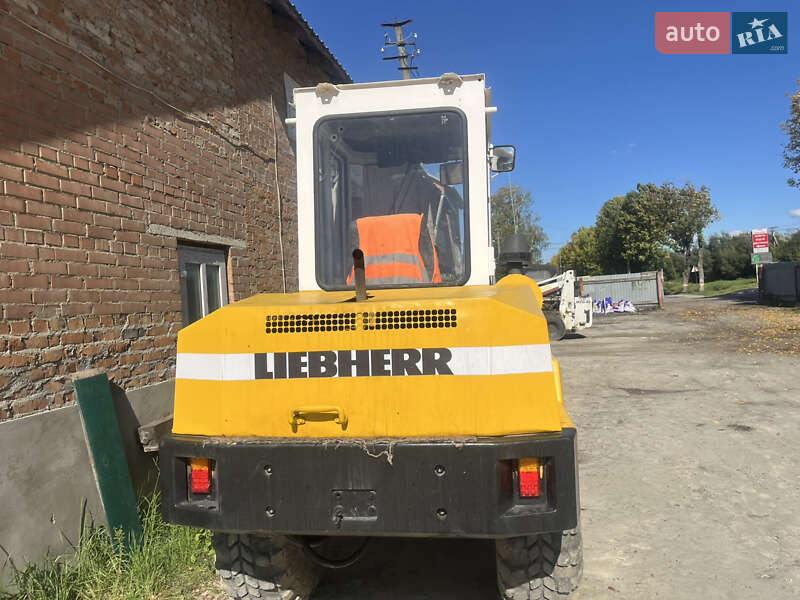 Другая спецтехника Liebherr L 509 2005 в Львове