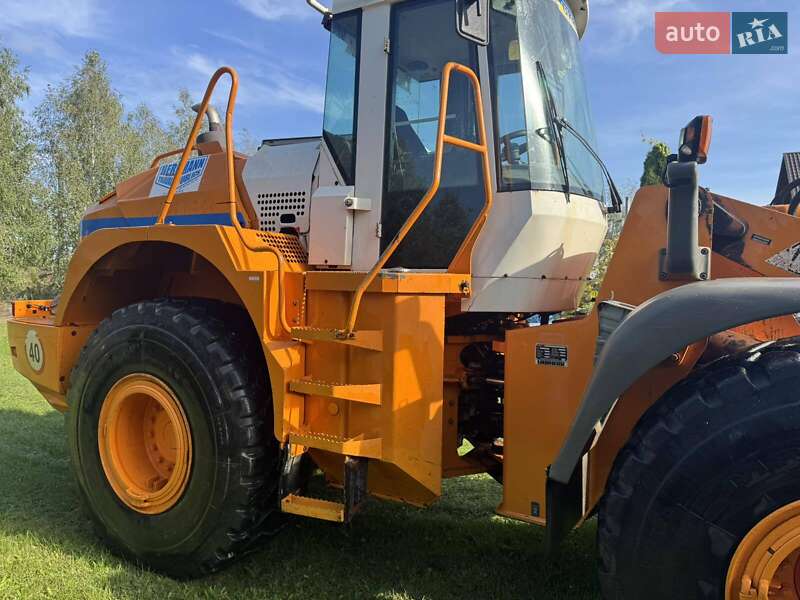 Фронтальні навантажувачі Liebherr L 544 2003 в Камені-Каширському фото 4 Фронтальні навантажувачі Liebherr L 544 2003 в Камені-Каширському