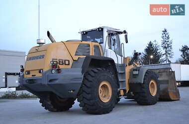 Фронтальні навантажувачі Liebherr L 580 2011 в Хусті