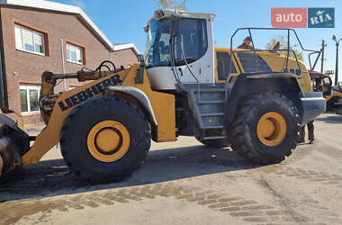 Фронтальный погрузчик Liebherr L 580 2008 в 