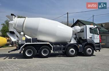 Бетонозмішувач (Міксер) Liebherr LT 2012 в 