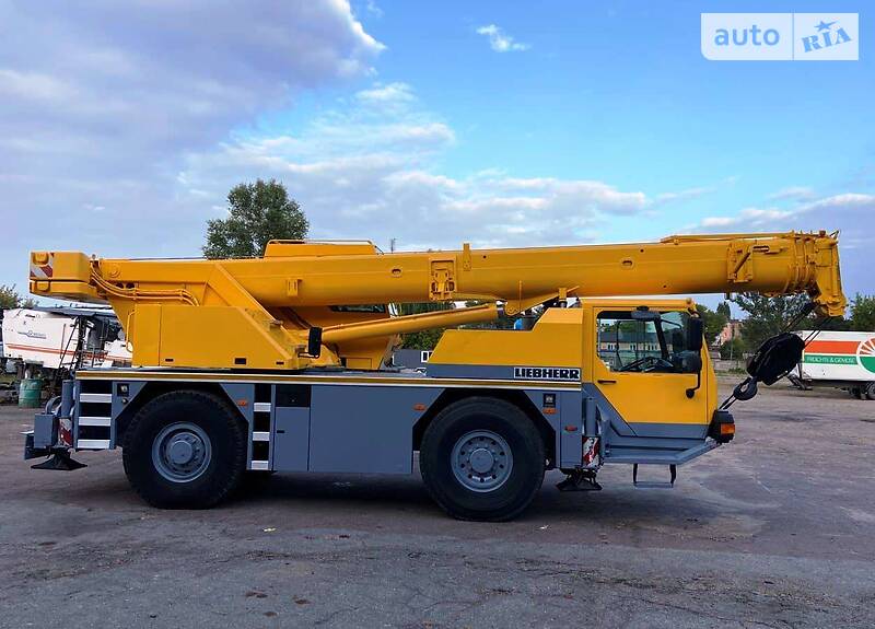 Автокран Liebherr LTM 2006 в Кропивницком